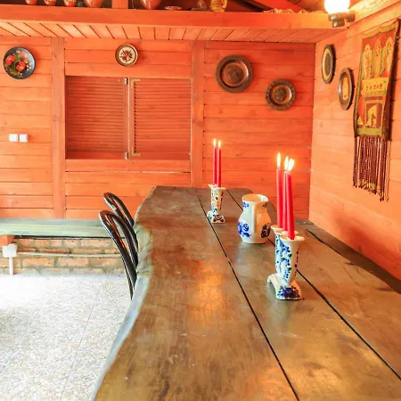 Apartment In Rusko With Garden Daire Darłowo